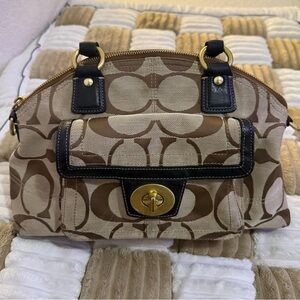 Coach shoulder bag